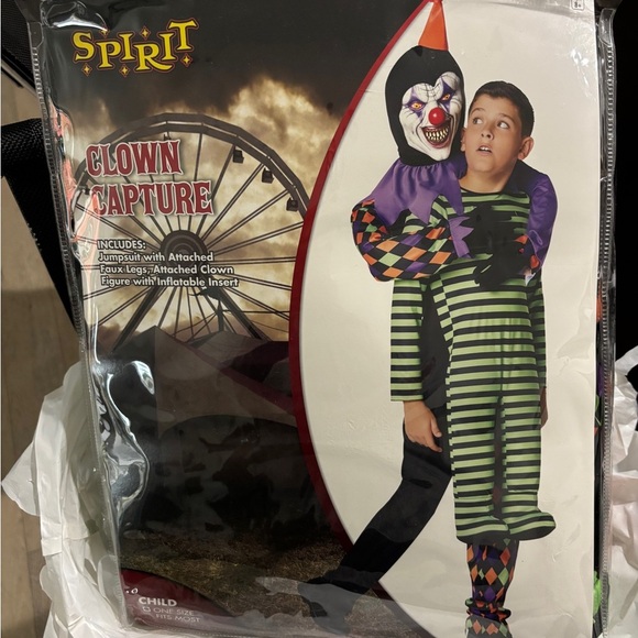 Spirit Halloween Kids Clown Capture Costume - Picture 5 of 6